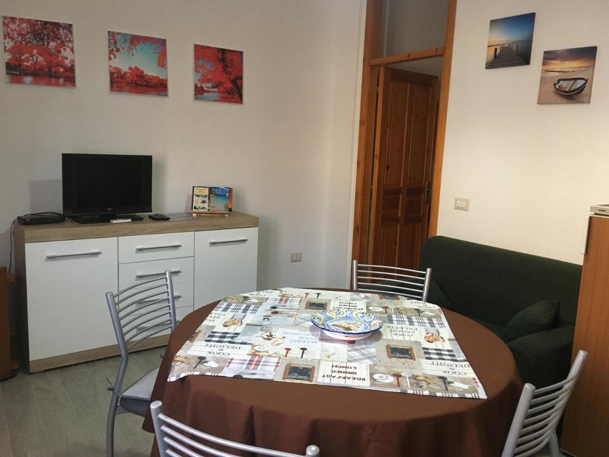 툴라다 Al Sulcis 35 빌라 외부 사진